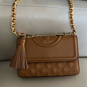 Tory Burch Fleming TAN crossbody/shoulder bag